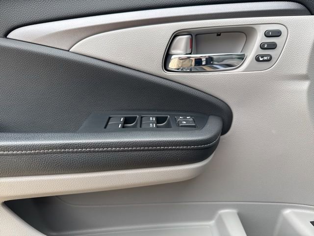Used 2022 Honda Ridgeline RTL-E image 13