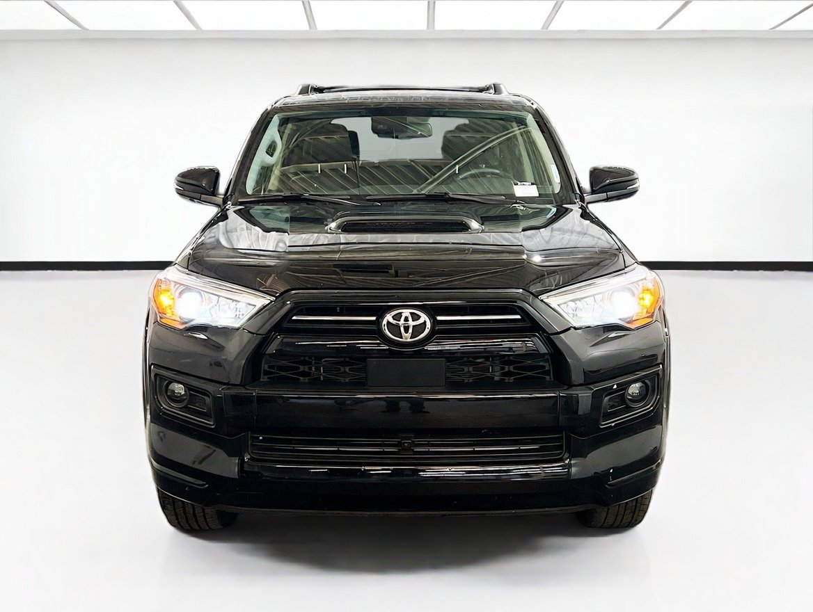 Used 2024 Toyota 4Runner TRD Sport w/ Technology Package AWD/4WD image 2