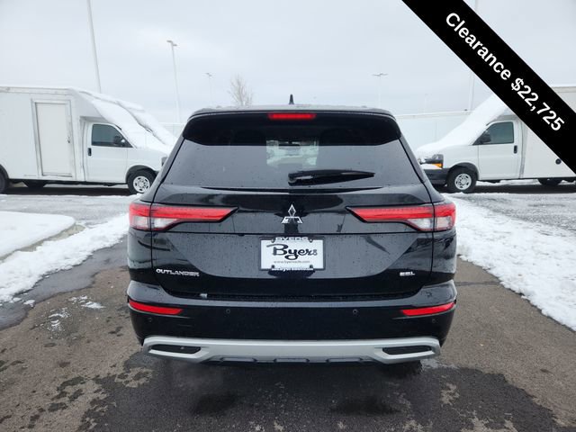 Used 2023 Mitsubishi Outlander SEL image 6