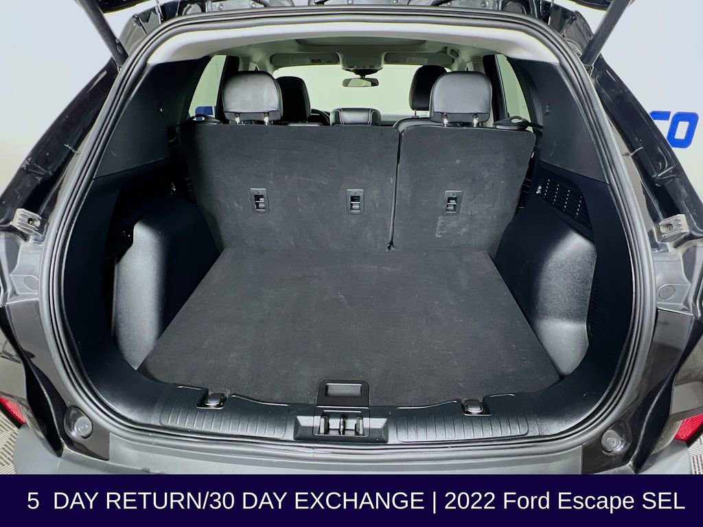 Used 2022 Ford Escape SEL image 32