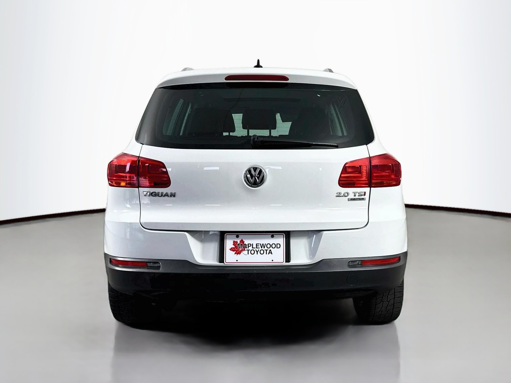 Used 2015 Volkswagen Tiguan SE AWD/4WD image 6