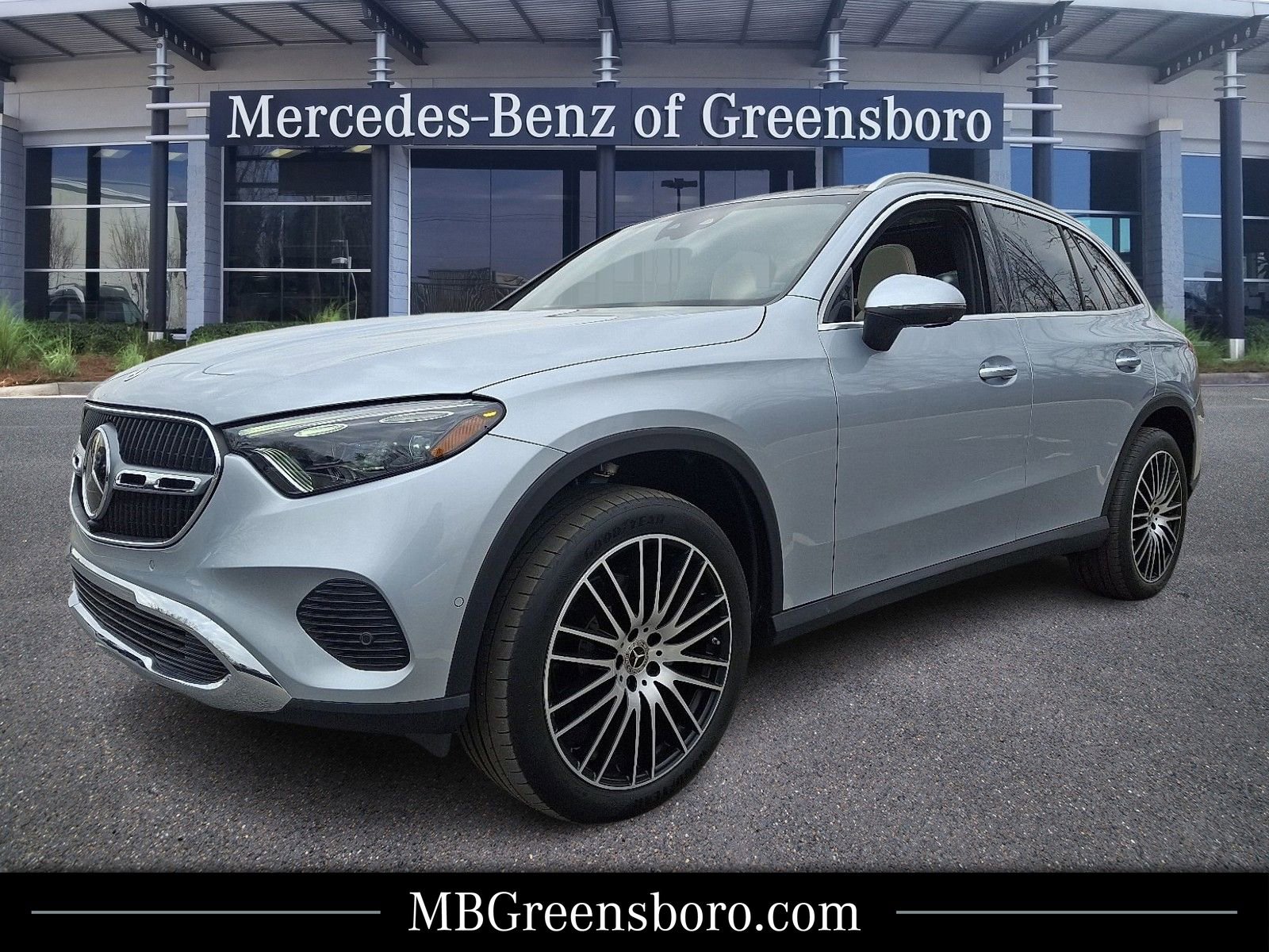 Used 2023 Mercedes-Benz GLC 300 4MATIC