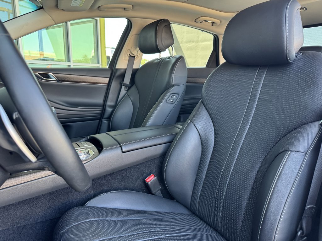 Used 2022 Genesis G80 2.5T w/ Prestige Package image 39