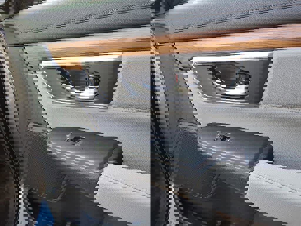 Used 2022 Honda CR-V EX image 15