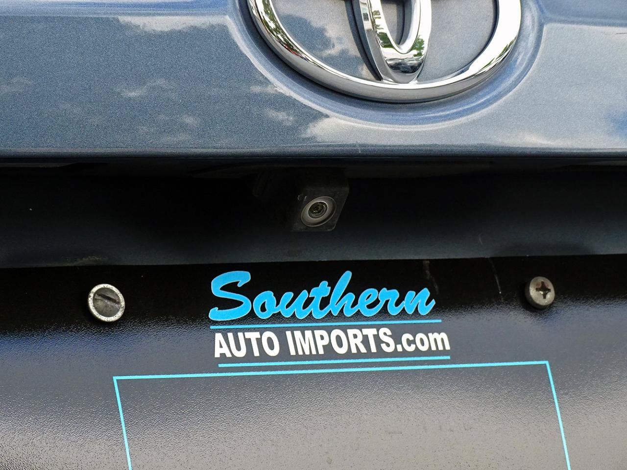 Used 2014 Toyota Corolla LE FWD image 16