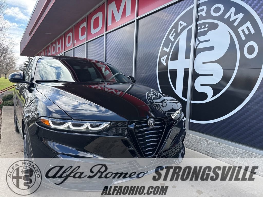 New 2026 Alfa Romeo Tonale Veloce w/ Quick Order Package 23H Volce