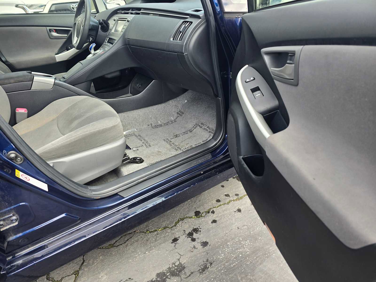 Used 2013 Toyota Prius Three image 10