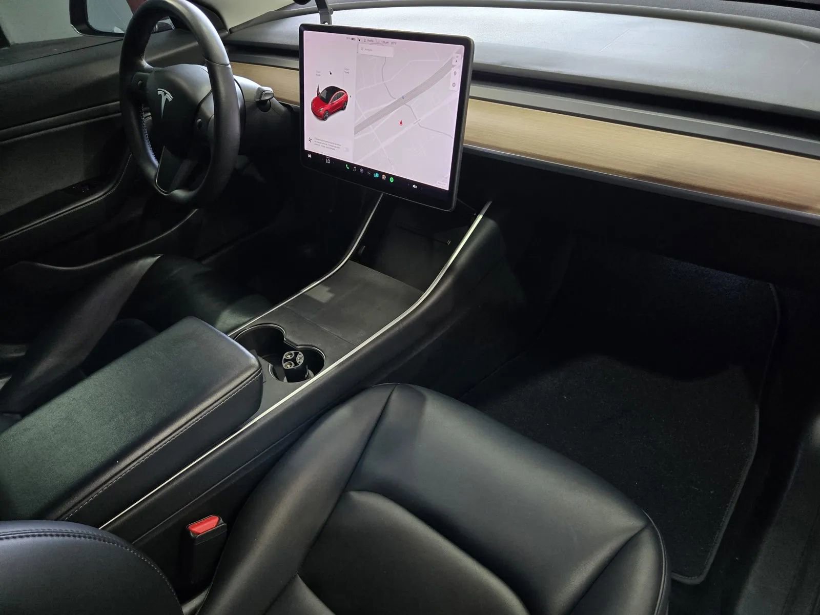 Used 2020 Tesla Model 3 Performance image 5
