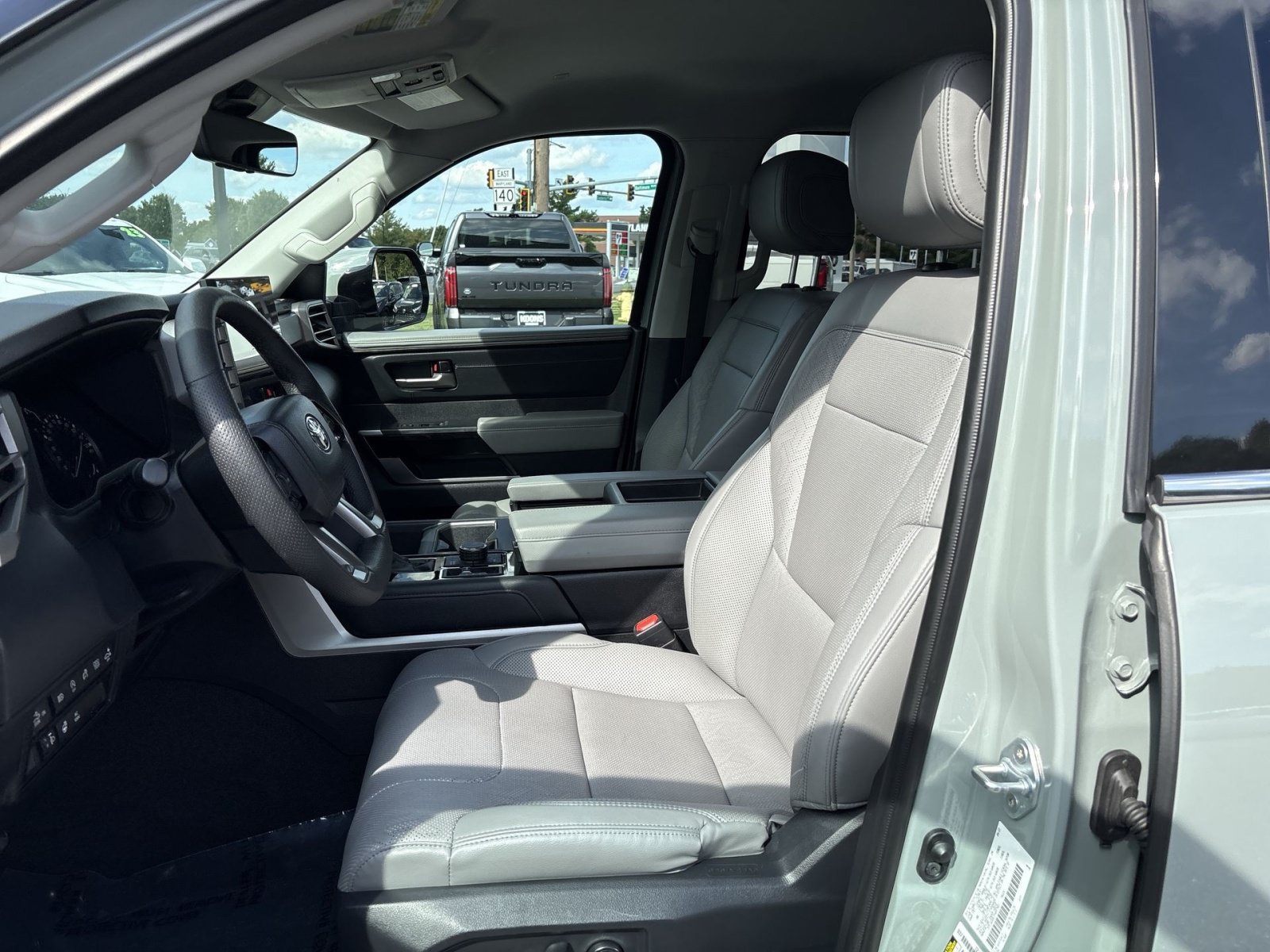 Used 2023 Toyota Tundra Limited w/ TRD Off-Road Package AWD/4WD image 13