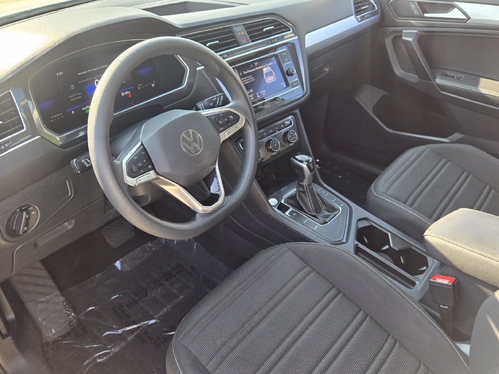 Certified 2023 Volkswagen Tiguan S FWD image 11