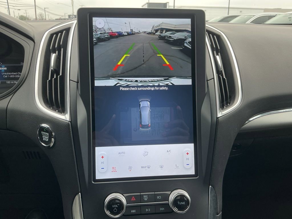 Used 2024 Ford Edge Titanium image 18