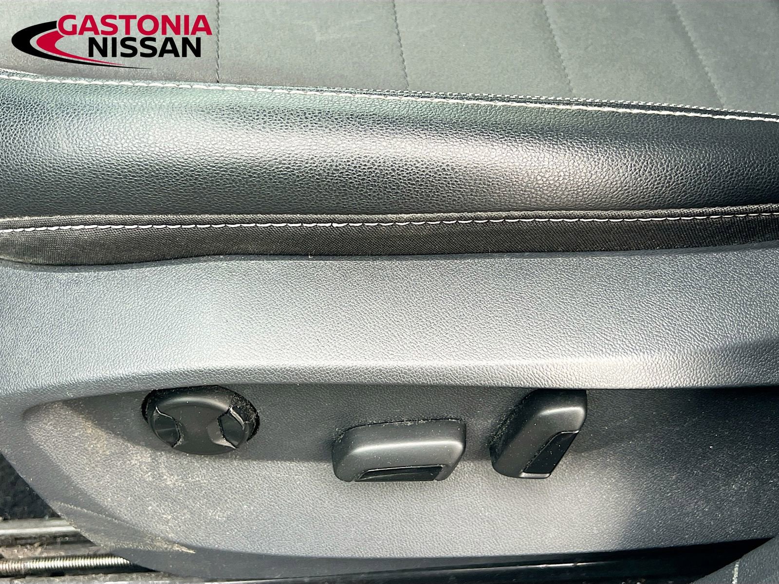 Used 2022 Volkswagen Taos SE image 23