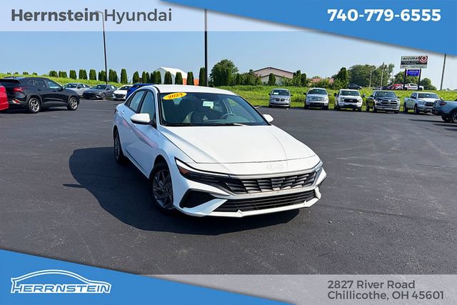 Used 2024 Hyundai Elantra SEL