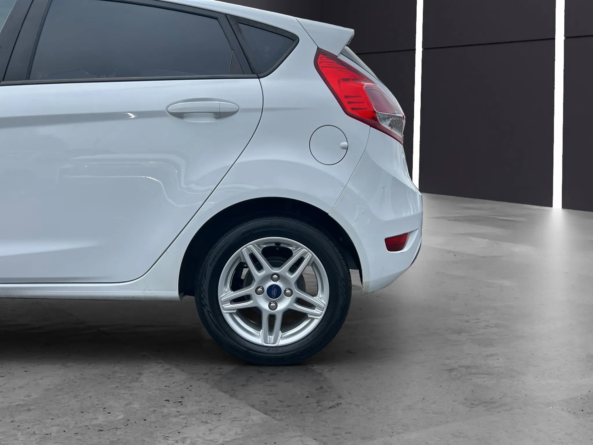 Used 2019 Ford Fiesta SE image 21