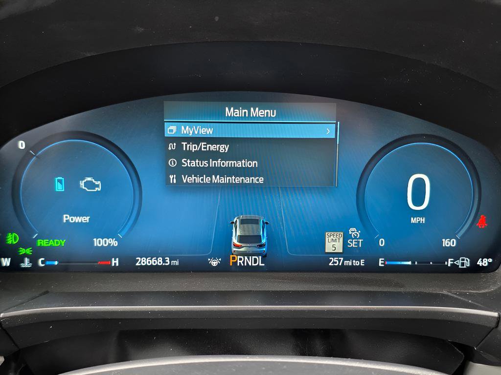 Used 2023 Ford Escape Platinum w/ Premium Technology Package FWD image 27