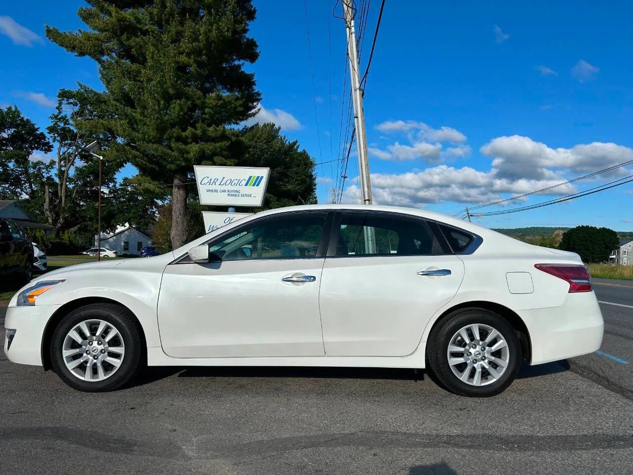 Used 2013 Nissan Altima 2.5 S FWD image 8