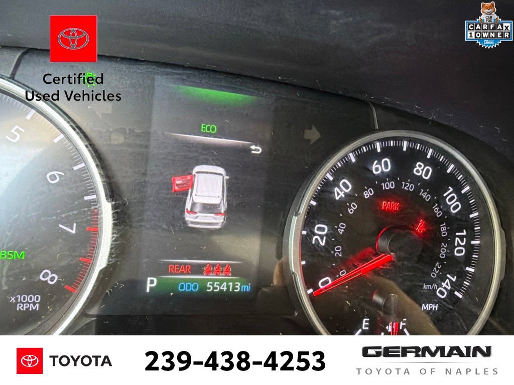 Used 2021 Toyota RAV4 XLE w/ Convenience Package FWD image 14