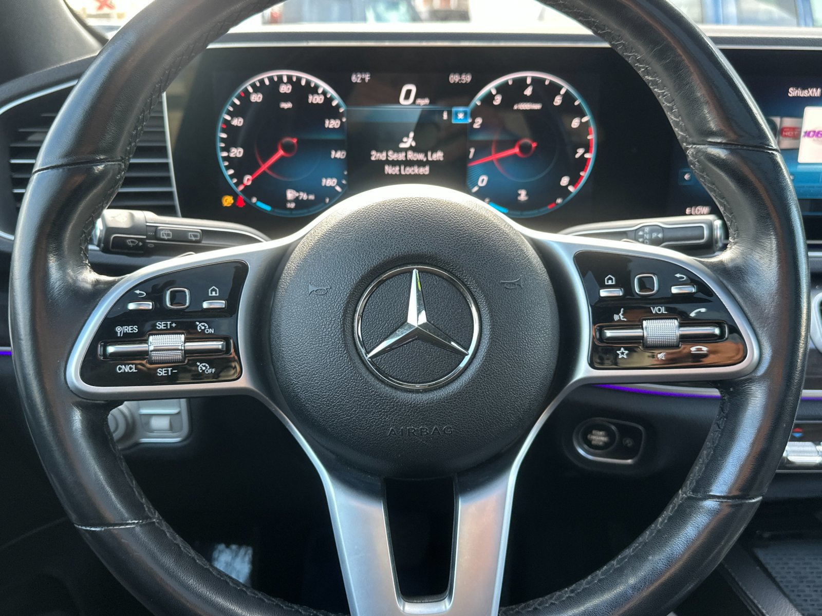 Used 2020 Mercedes-Benz GLE 350 4MATIC image 25