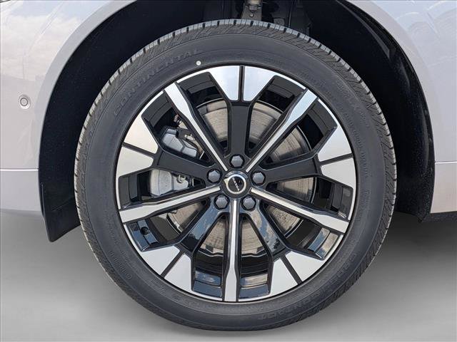New 2026 Volvo XC60 T8 Plus w/ Climate Package PRO AWD/4WD image 10