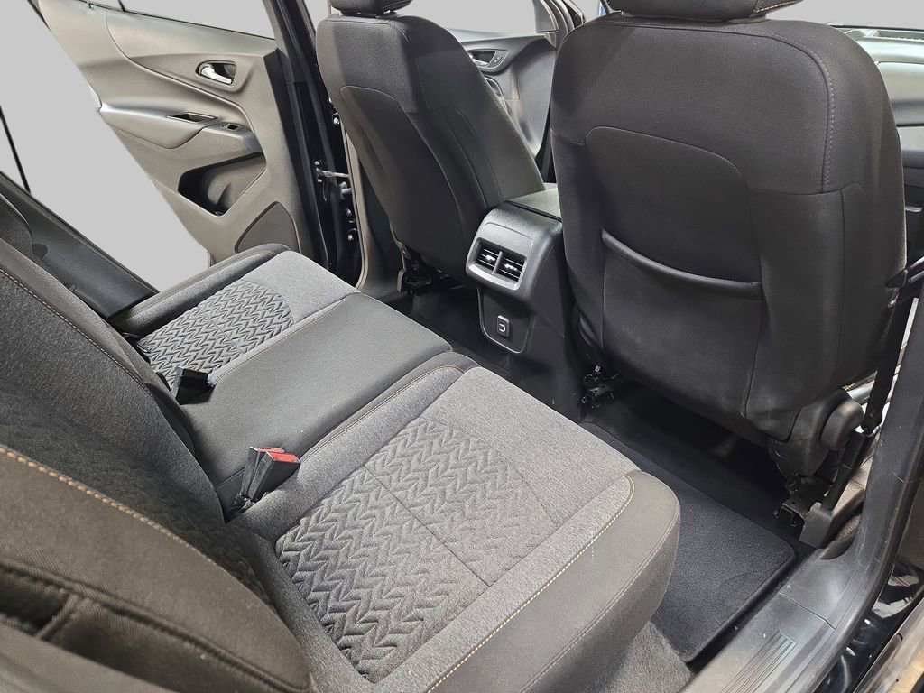 Used 2022 Chevrolet Equinox LT AWD/4WD image 12