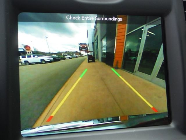 Certified 2018 Chrysler 300 Touring L image 25