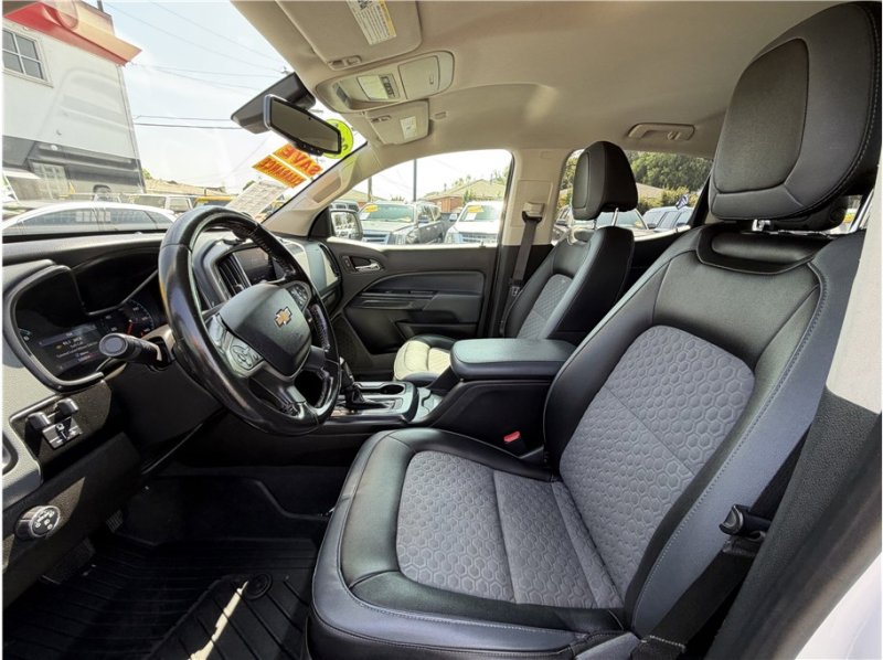 Used 2019 Chevrolet Colorado Z71 image 17