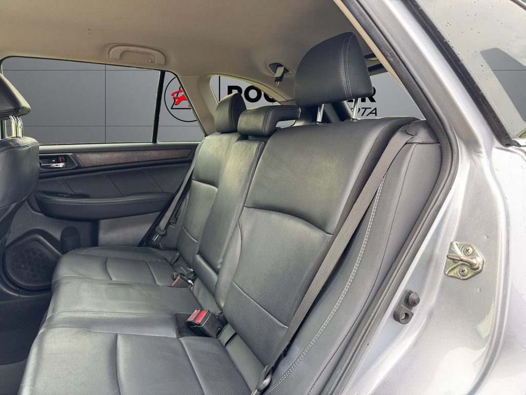 Used 2019 Subaru Outback 2.5i Limited w/ Popular Package #2 AWD/4WD image 18