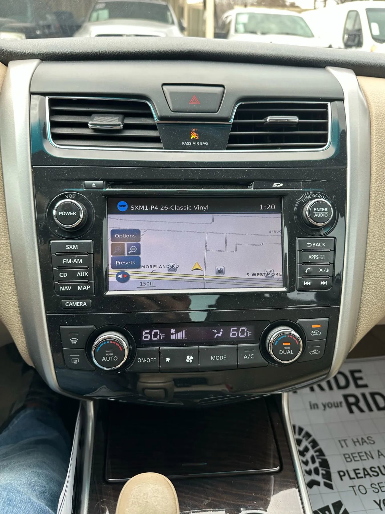 Used 2014 Nissan Altima 2.5 SL w/ Technology Package FWD image 3