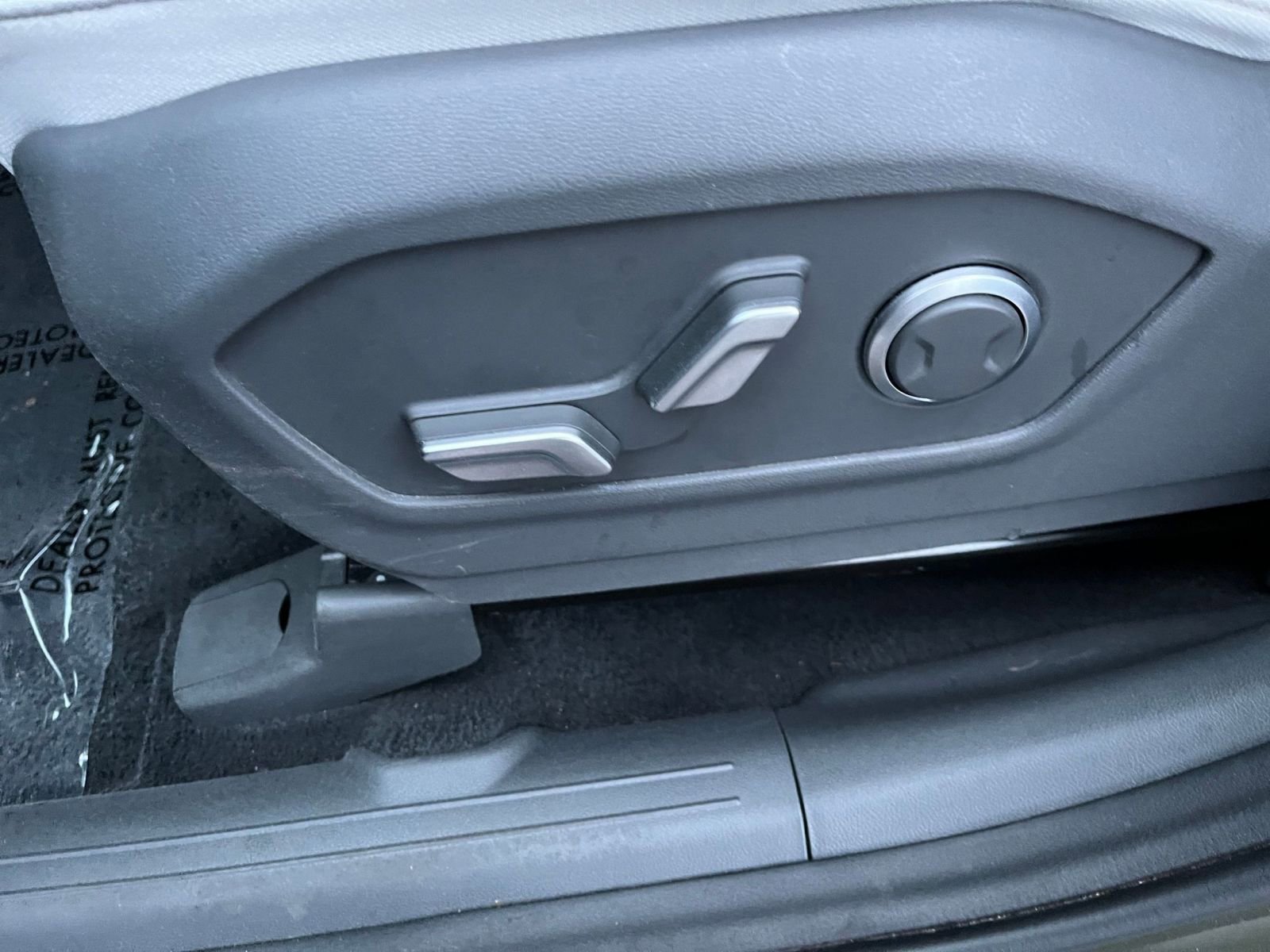 Used 2025 Hyundai Santa Fe SEL image 27