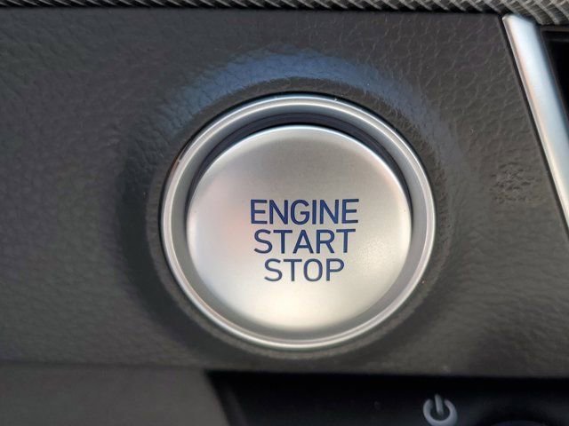 Certified 2025 Hyundai Sonata SE image 26