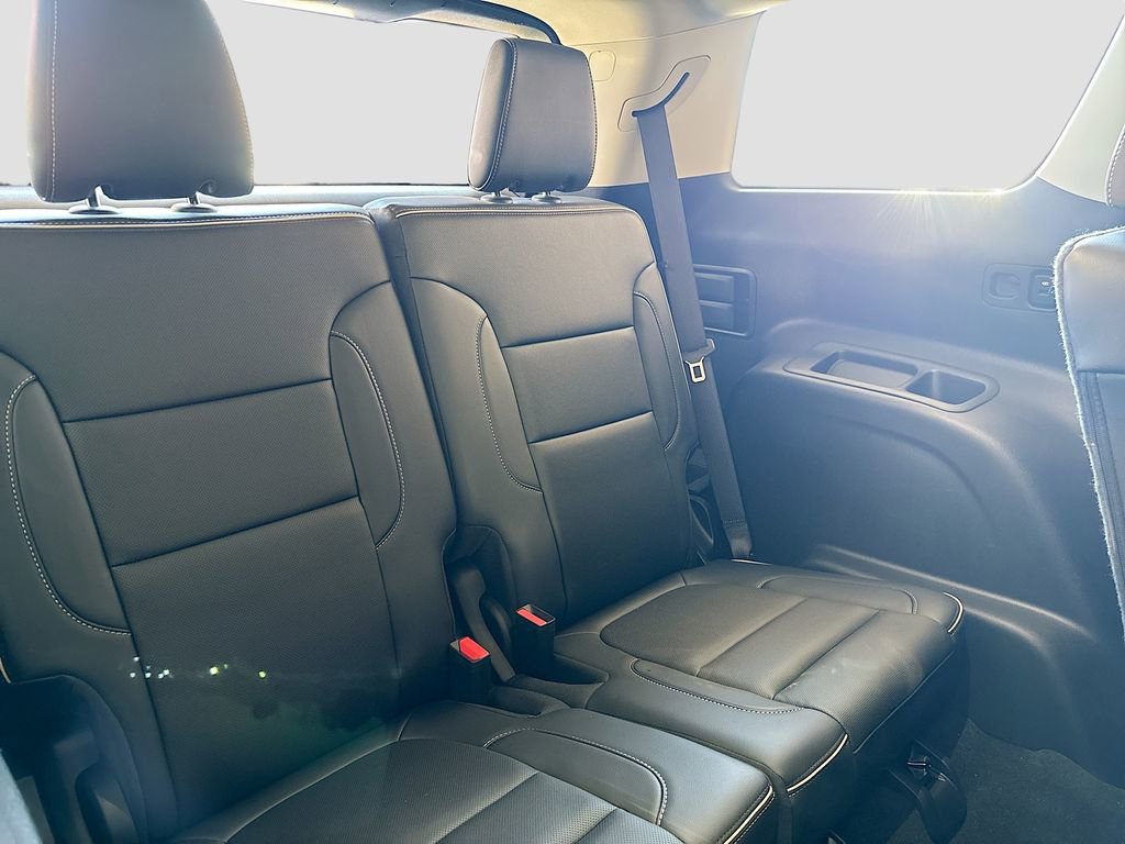 Used 2023 GMC Acadia Denali w/ Denali Ultimate Package image 29