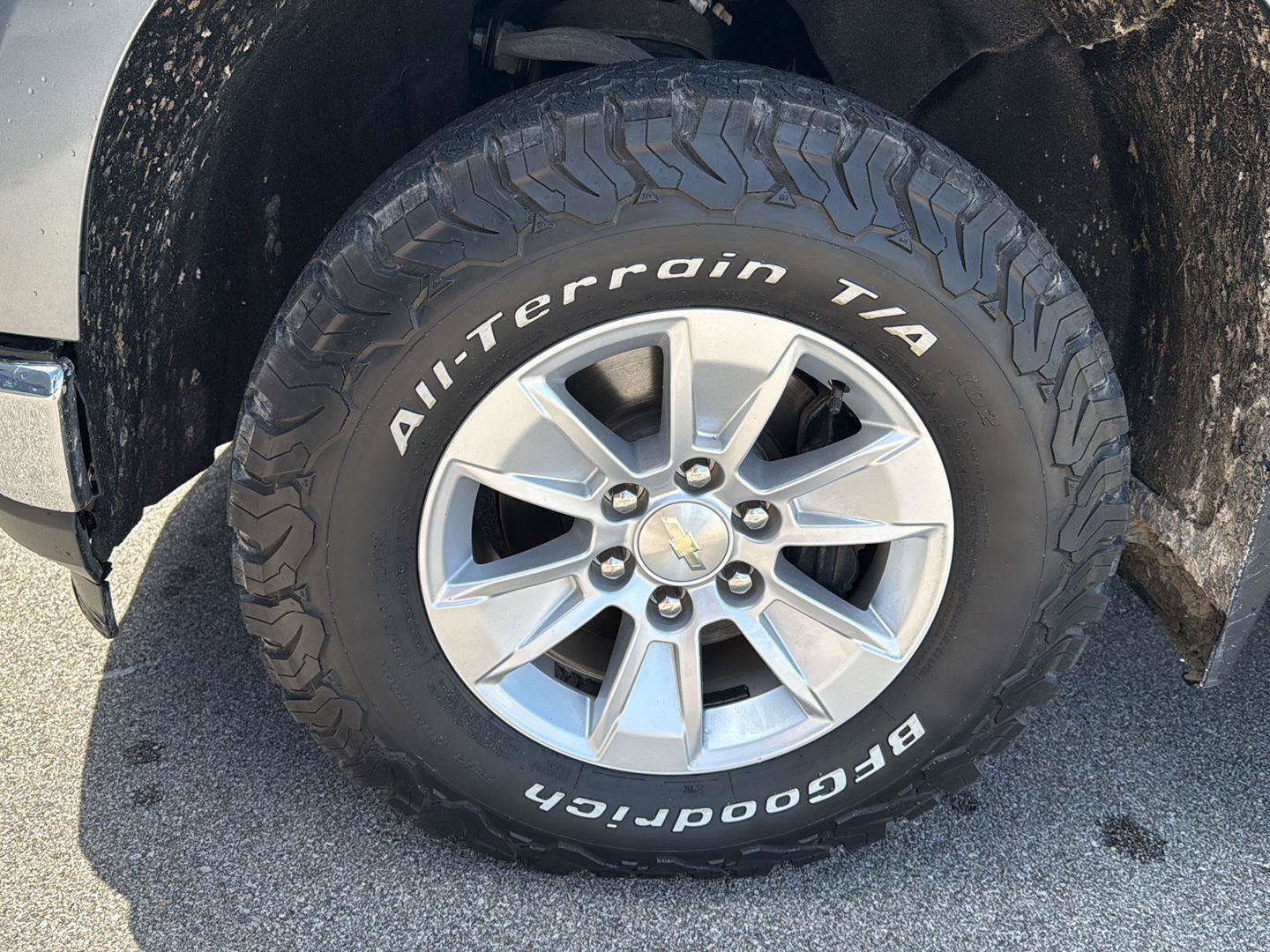 Used 2019 Chevrolet Silverado 1500 LT w/ All-Star Edition AWD/4WD image 15