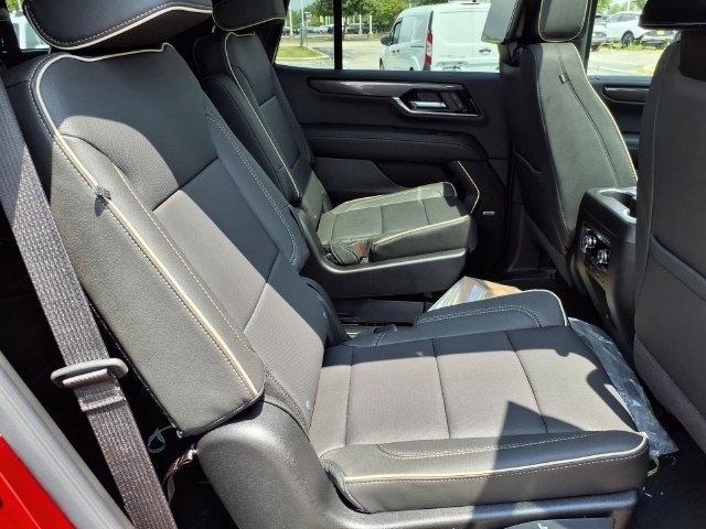 New 2026 GMC Yukon Elevation w/ Elevation Premium Package AWD/4WD image 22