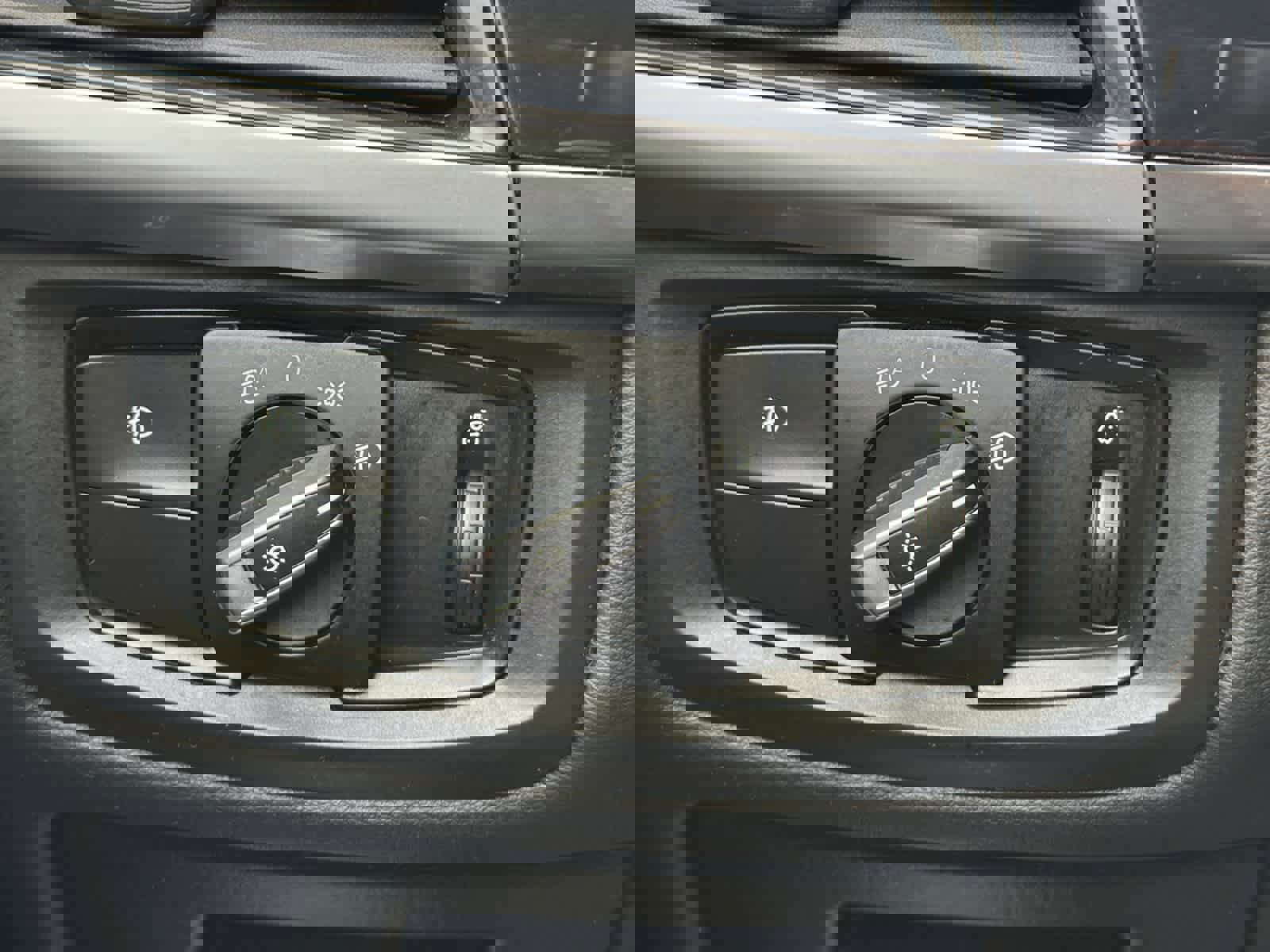 Used 2018 BMW X6 xDrive50i w/ M Sport Package image 21