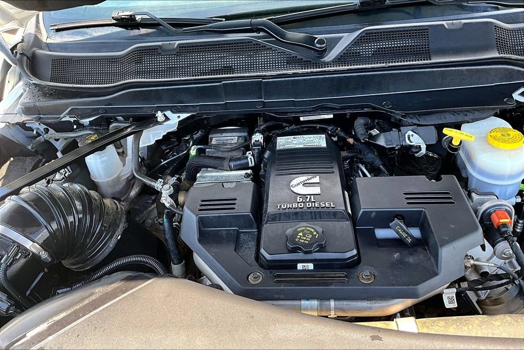 Used 2024 RAM 3500 SLT w/ Quick Order Package 2YG SLT AWD/4WD image 31