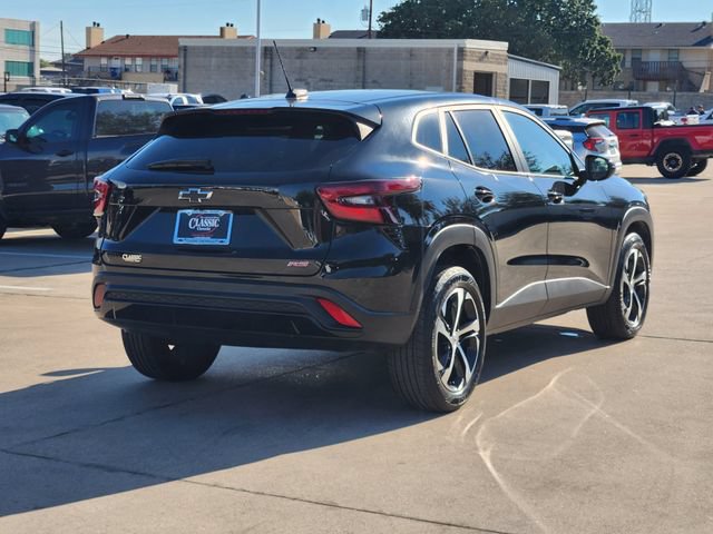 Used 2025 Chevrolet Trax RS w/ Driver Confidence Package FWD image 14