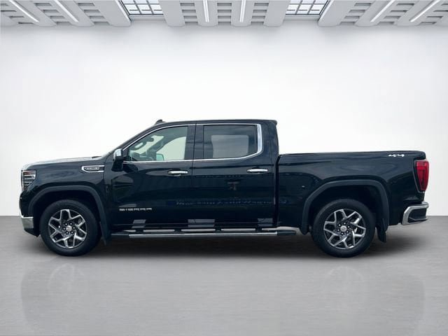 Used 2022 GMC Sierra 1500 SLT w/ SLT Convenience Package image 7