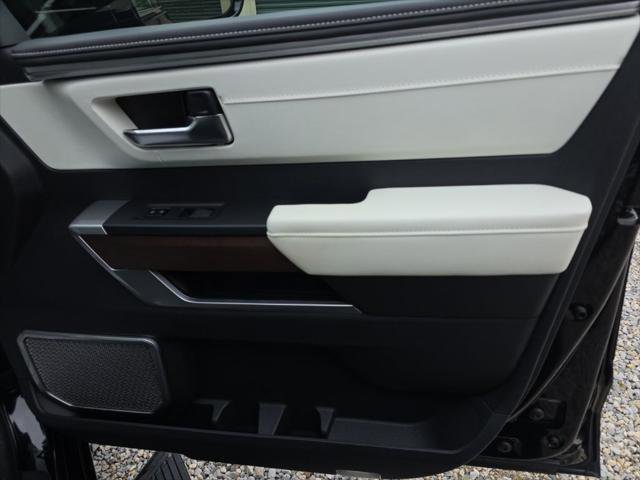 Certified 2024 Toyota Sequoia Capstone AWD/4WD image 21