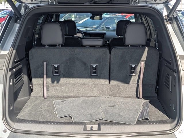 New 2025 GMC Hummer EV 2X image 13