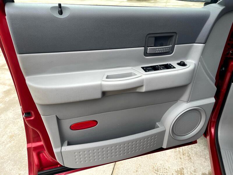 Used 2008 Dodge Durango SLT w/ Technology Group II image 25