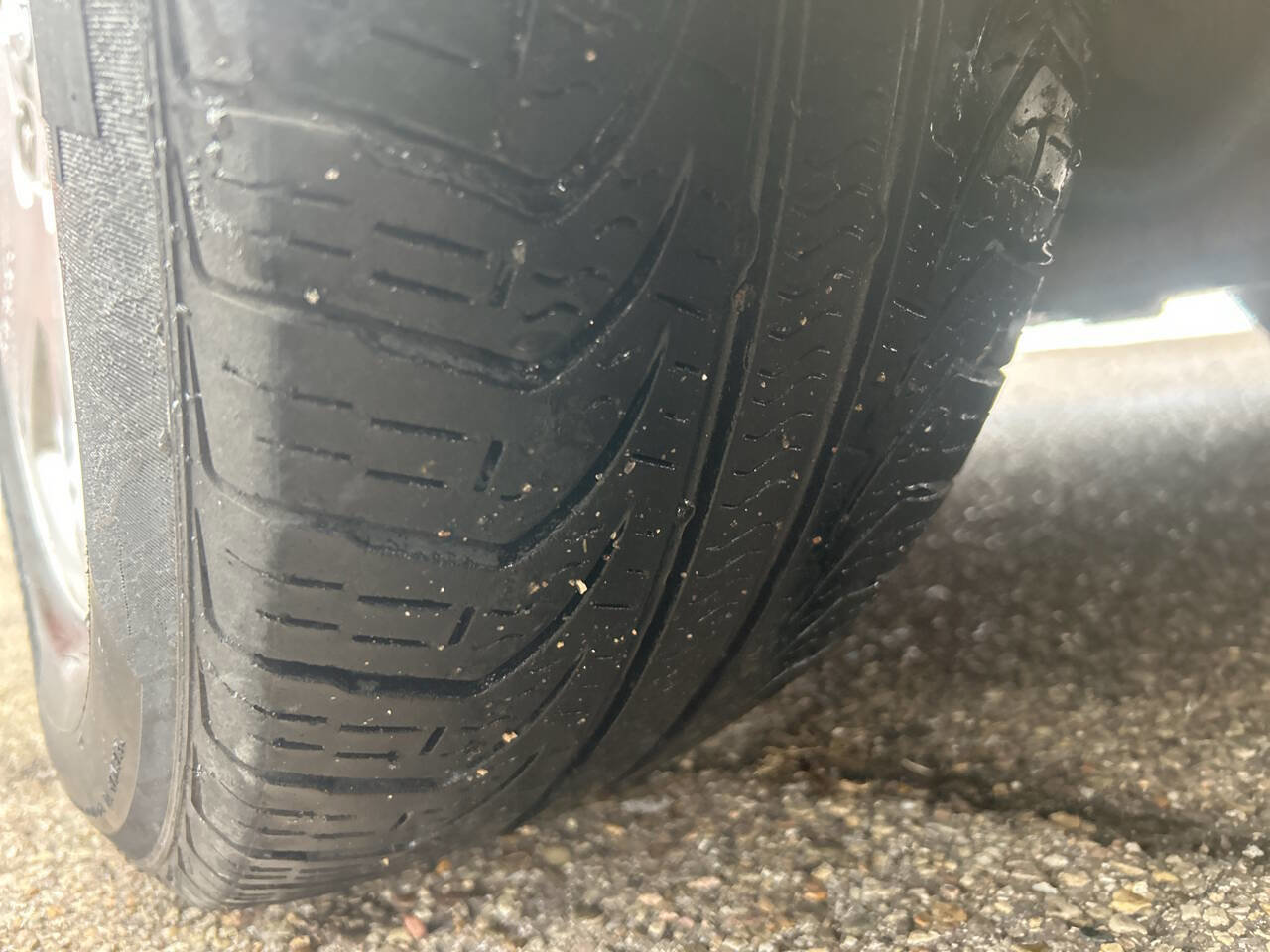 Used 2009 Dodge Avenger SE image 10