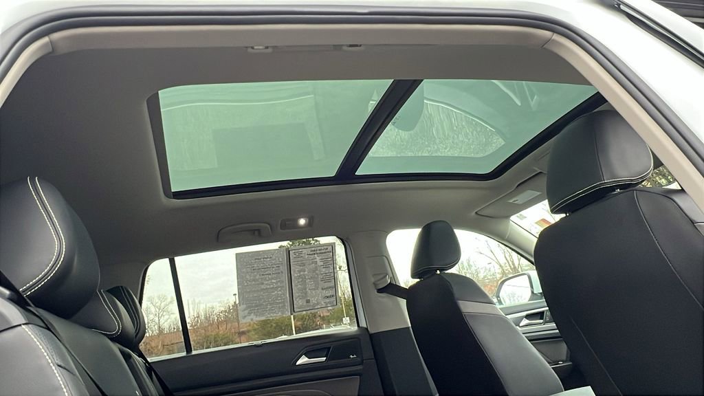 Certified 2023 Volkswagen Atlas SEL Premium image 14