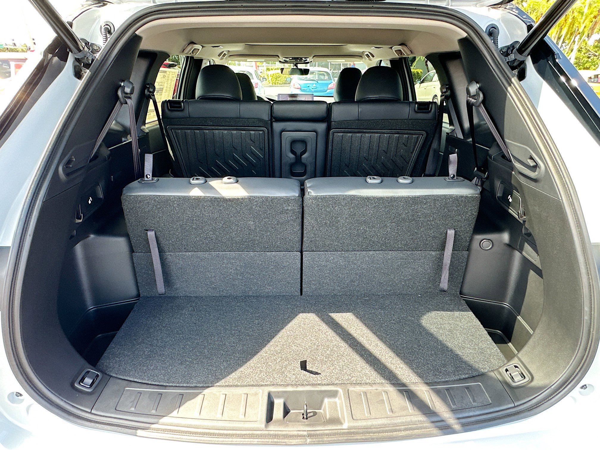 New 2025 Mitsubishi Outlander Trail Edition image 5