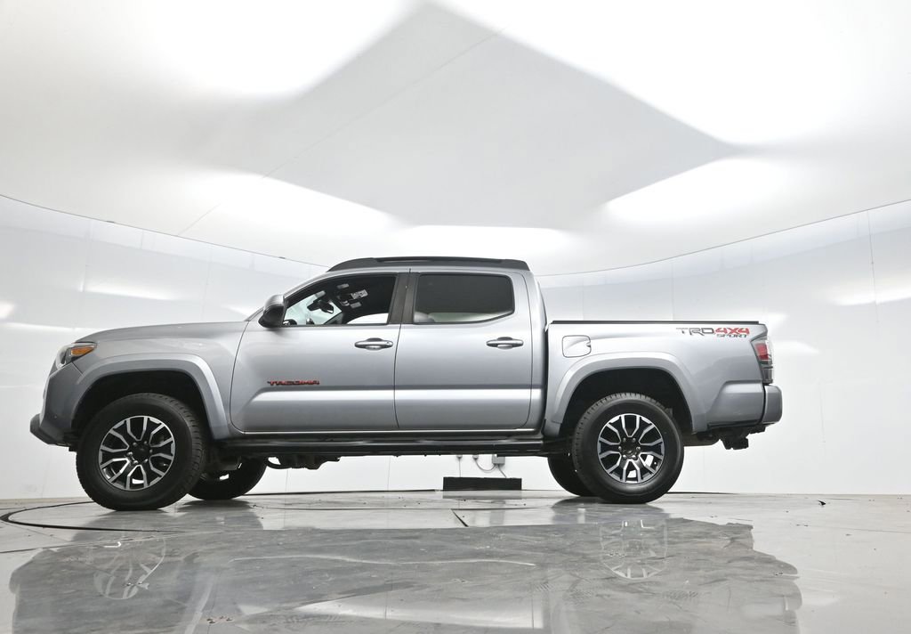 Used 2021 Toyota Tacoma TRD Sport w/ Technology Package AWD/4WD image 55