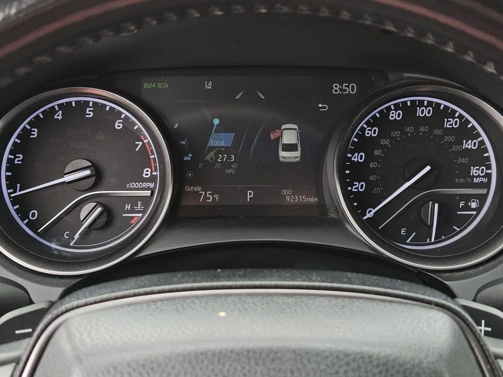 Used 2021 Toyota Camry SE w/ Cold Weather Package image 21