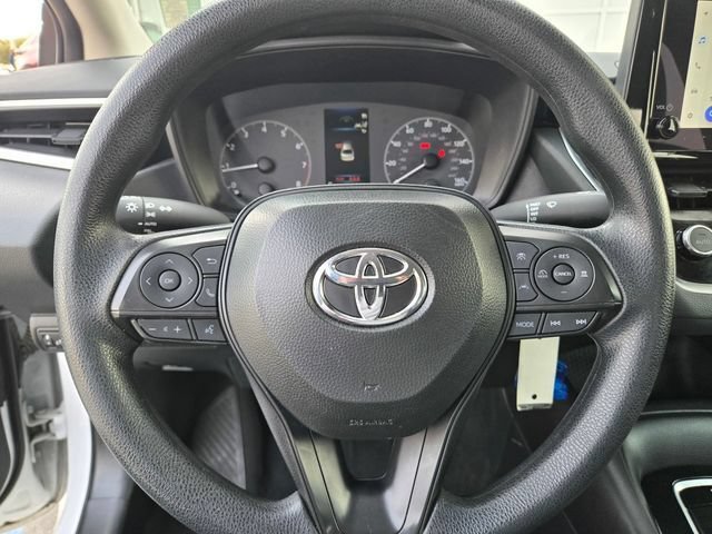 Certified 2025 Toyota Corolla LE FWD image 24