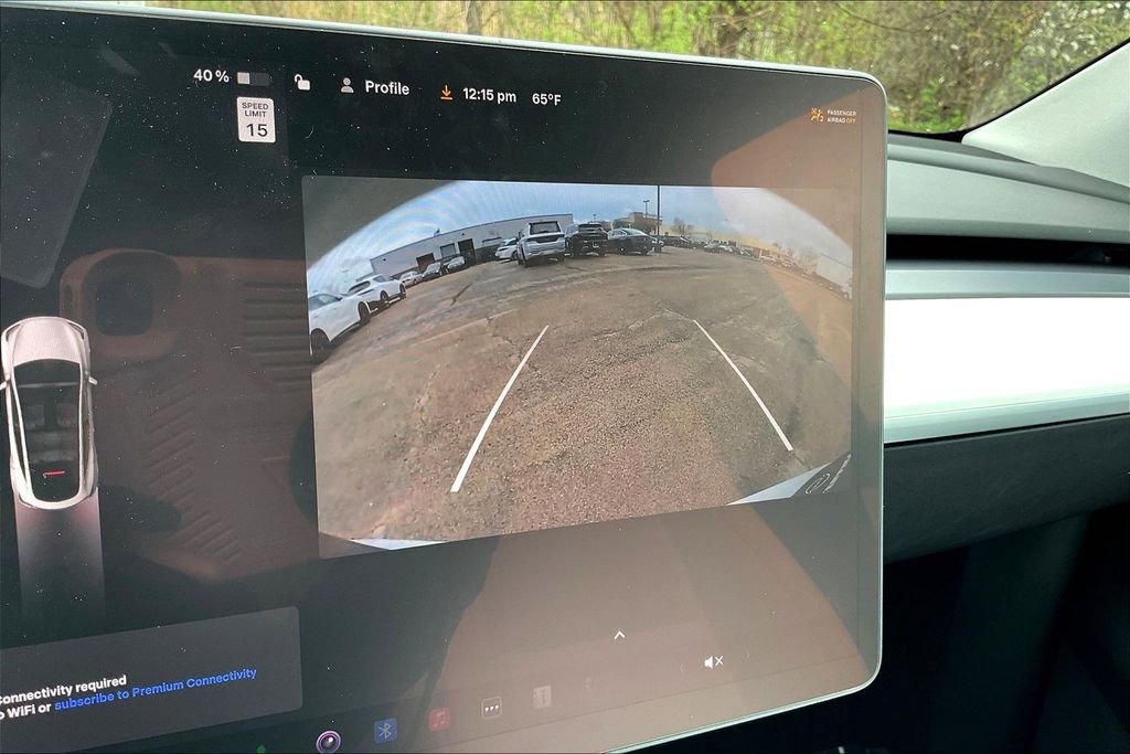 Used 2022 Tesla Model Y Long Range image 14