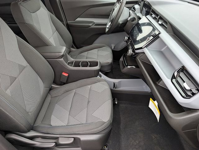 New 2027 Chevrolet Bolt LT w/ Comfort Package FWD image 12
