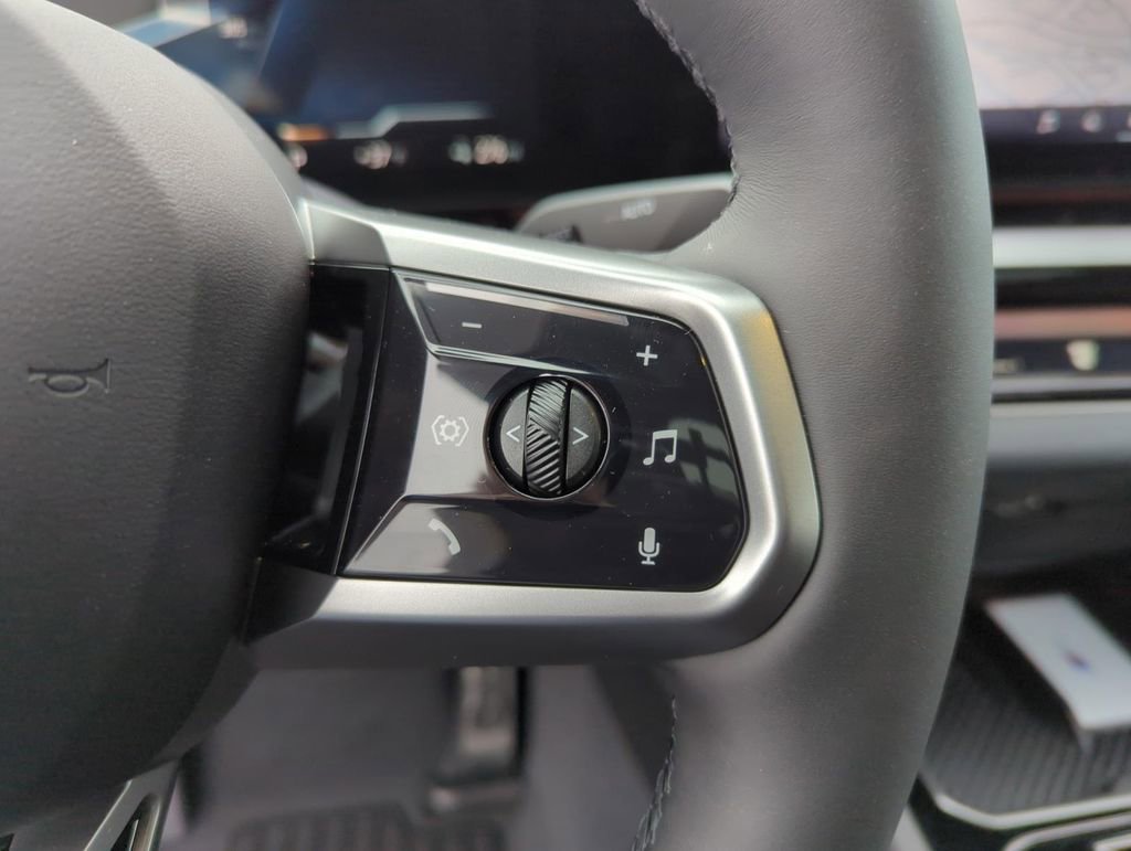 New 2024 BMW i5 eDrive40i w/ M Sport Package image 16