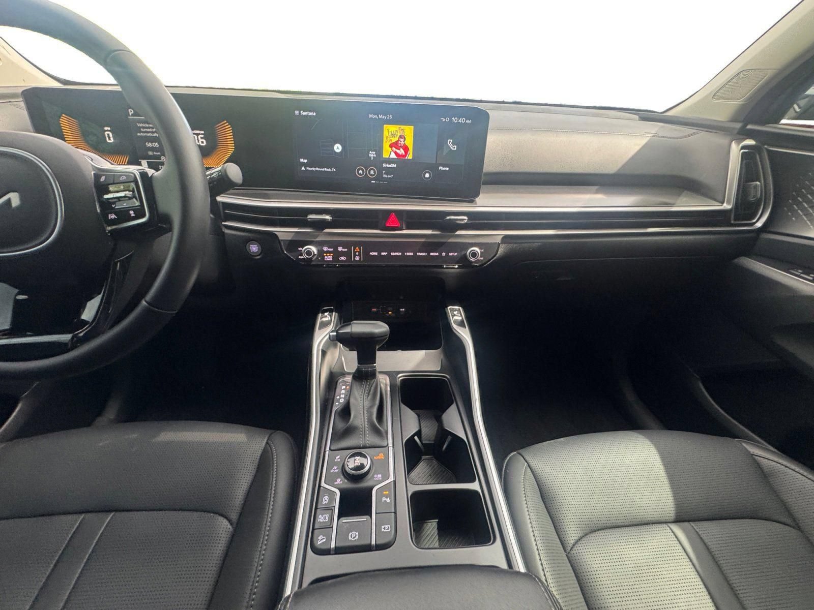 Used 2025 Kia Sorento S AWD/4WD image 12